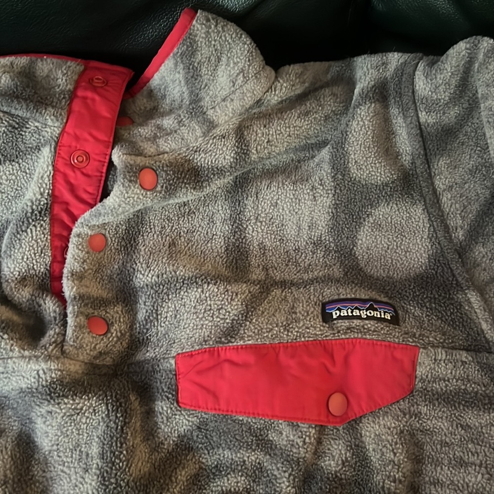 Patagonia men’s fluffy